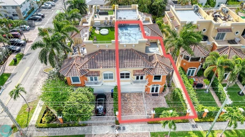 903 NE 17th Way, Unit 104, Fort Lauderdale, FL 33304 Photo