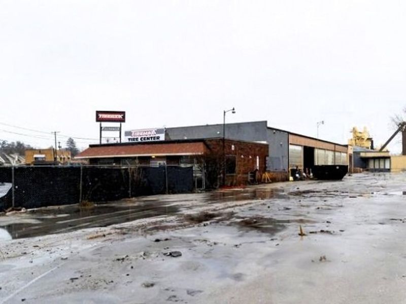 2555 Dorr Street, Toledo, OH 43606 Photo 4