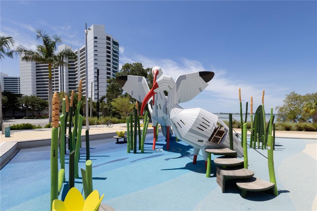 435 S Gulfstream Avenue, Unit 1103, Sarasota, FL 34236 Photo