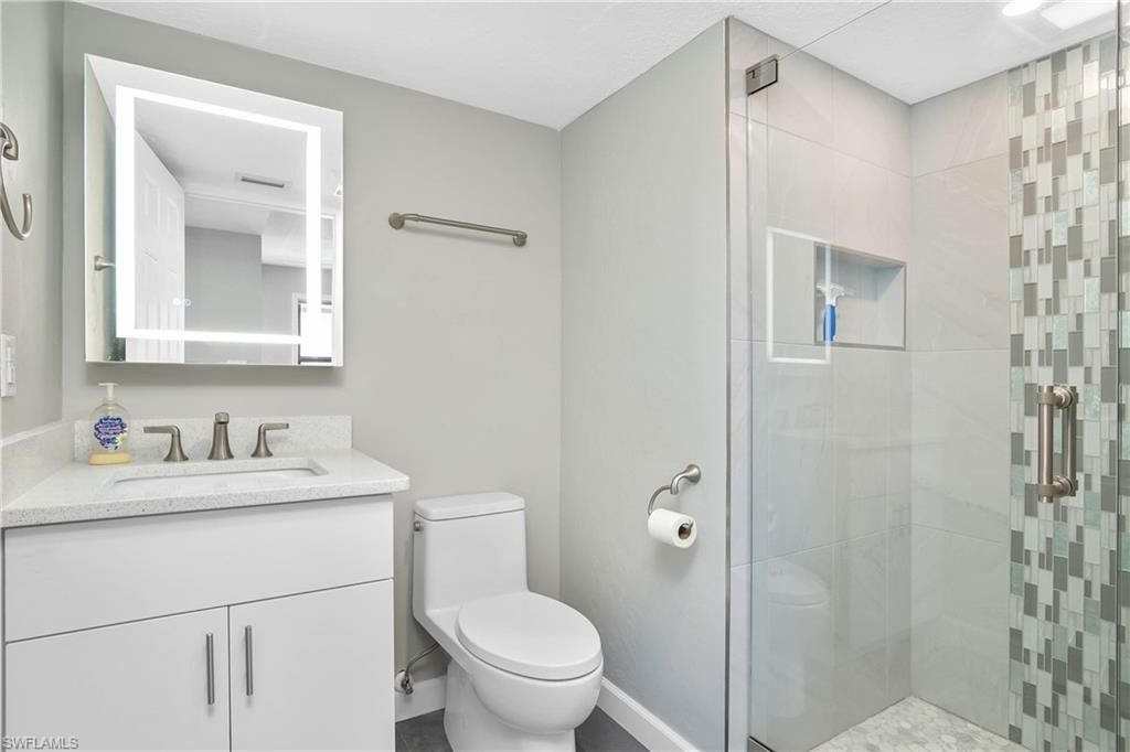 1903 SE 40th Ter, Unit 104, Cape Coral, FL 33904 Photo