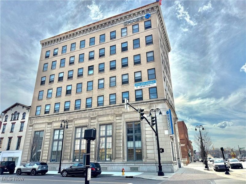 11 Lincoln Way W, Massillon, OH 44647 Photo 10