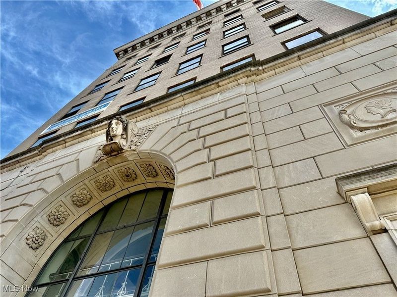 11 Lincoln Way W, Massillon, OH 44647 Photo 6