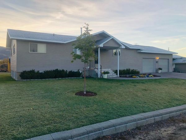 404 N 1st East, Grace, ID 83241