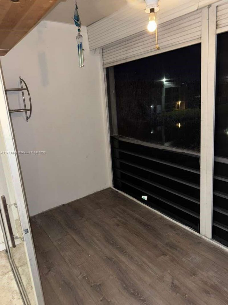 8450 Sunrise Lakes Blvd, Unit 306, Sunrise, FL 33322 Photo