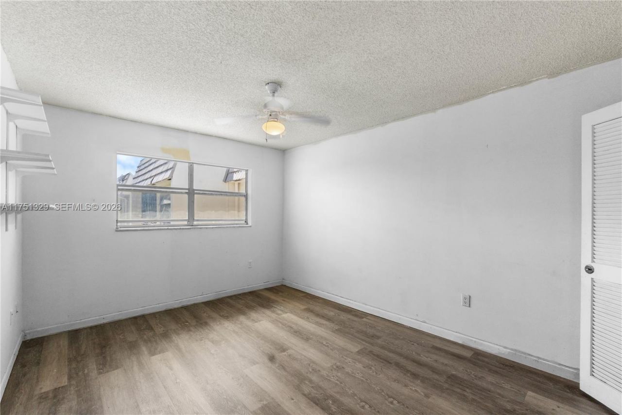 8450 Sunrise Lakes Blvd, Unit 306, Sunrise, FL 33322 Photo