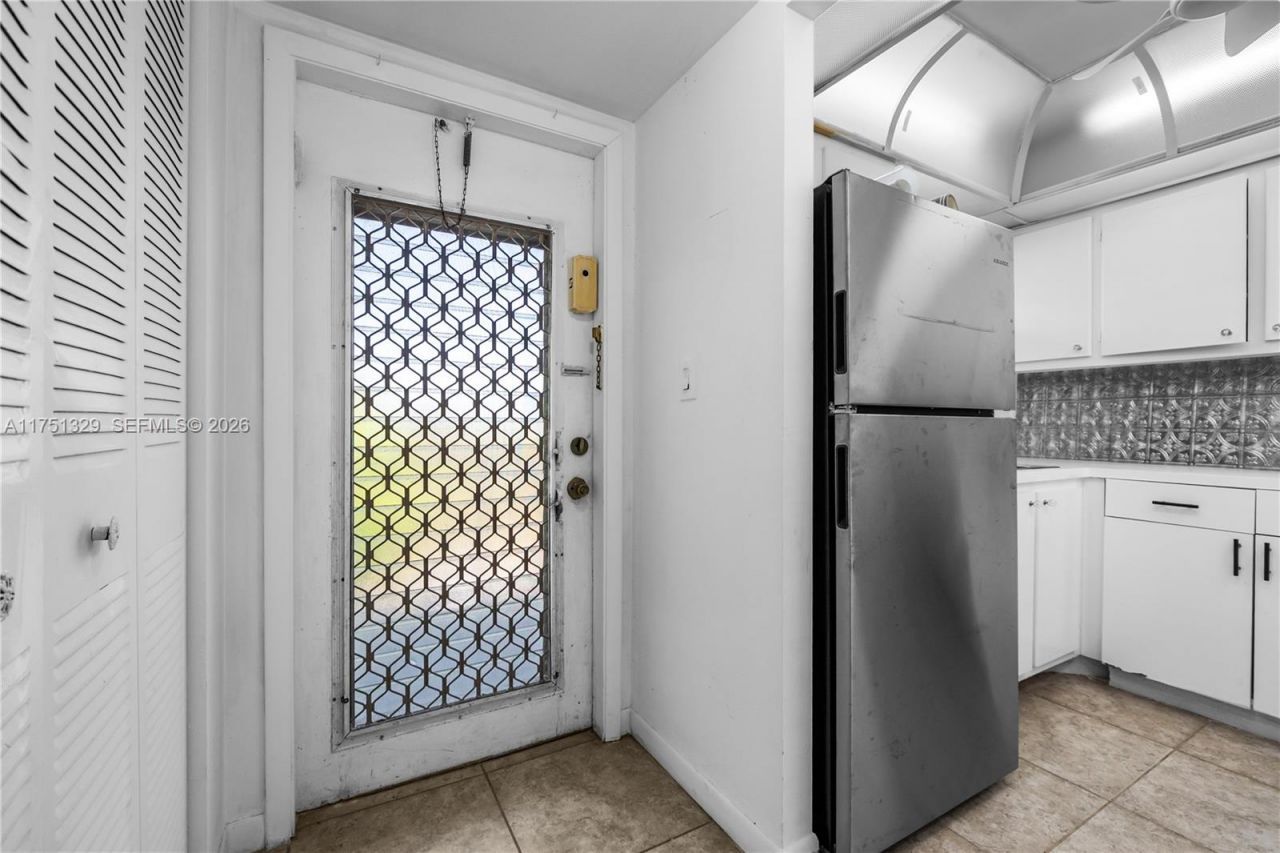 8450 Sunrise Lakes Blvd, Unit 306, Sunrise, FL 33322 Photo