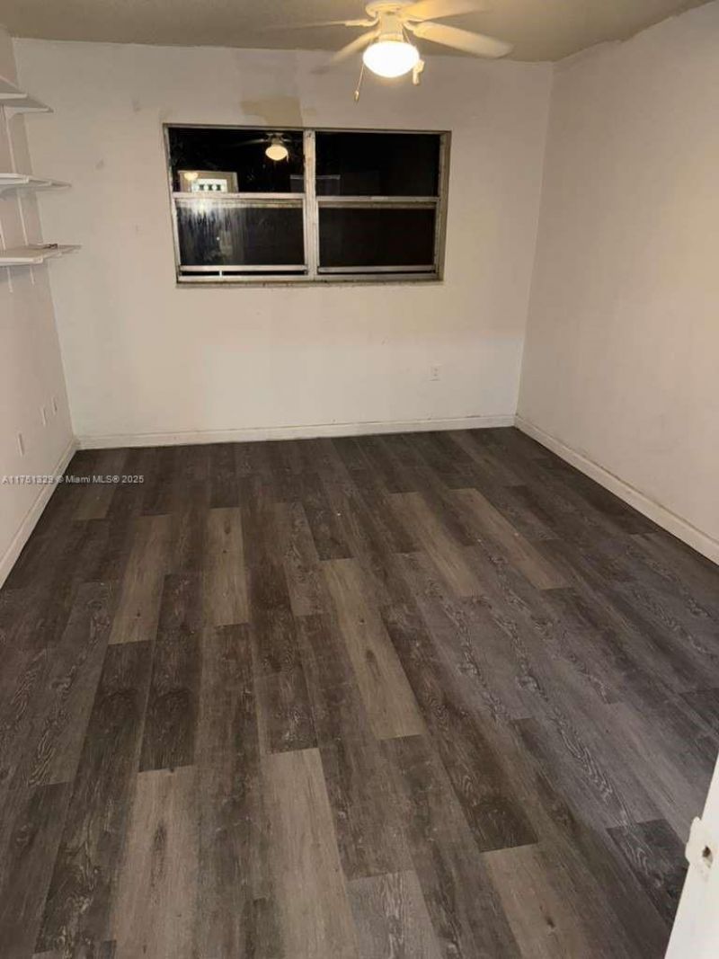 8450 Sunrise Lakes Blvd, Unit 306, Sunrise, FL 33322 Photo