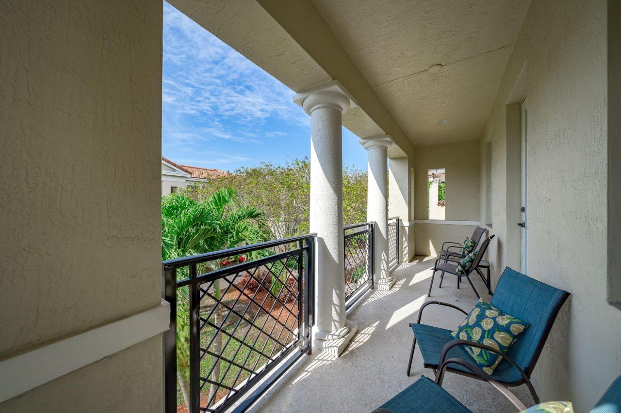 8335 NW 7th Terrace, Boca Raton, FL 33487 Photo