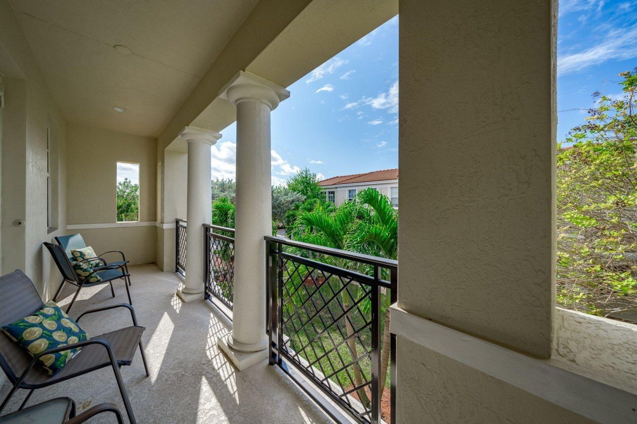 8335 NW 7th Terrace, Boca Raton, FL 33487 Photo