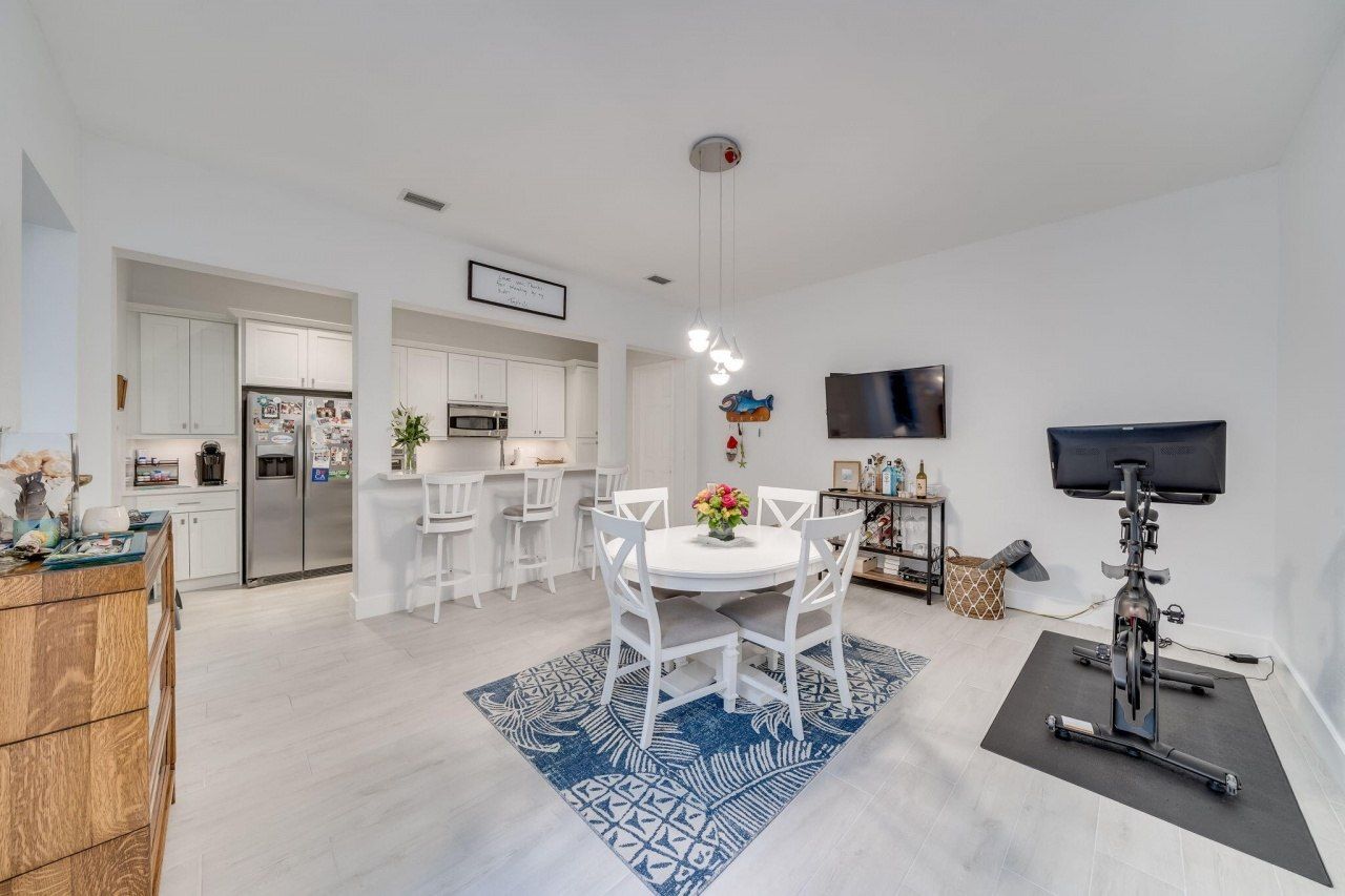 8335 NW 7th Terrace, Boca Raton, FL 33487 Photo