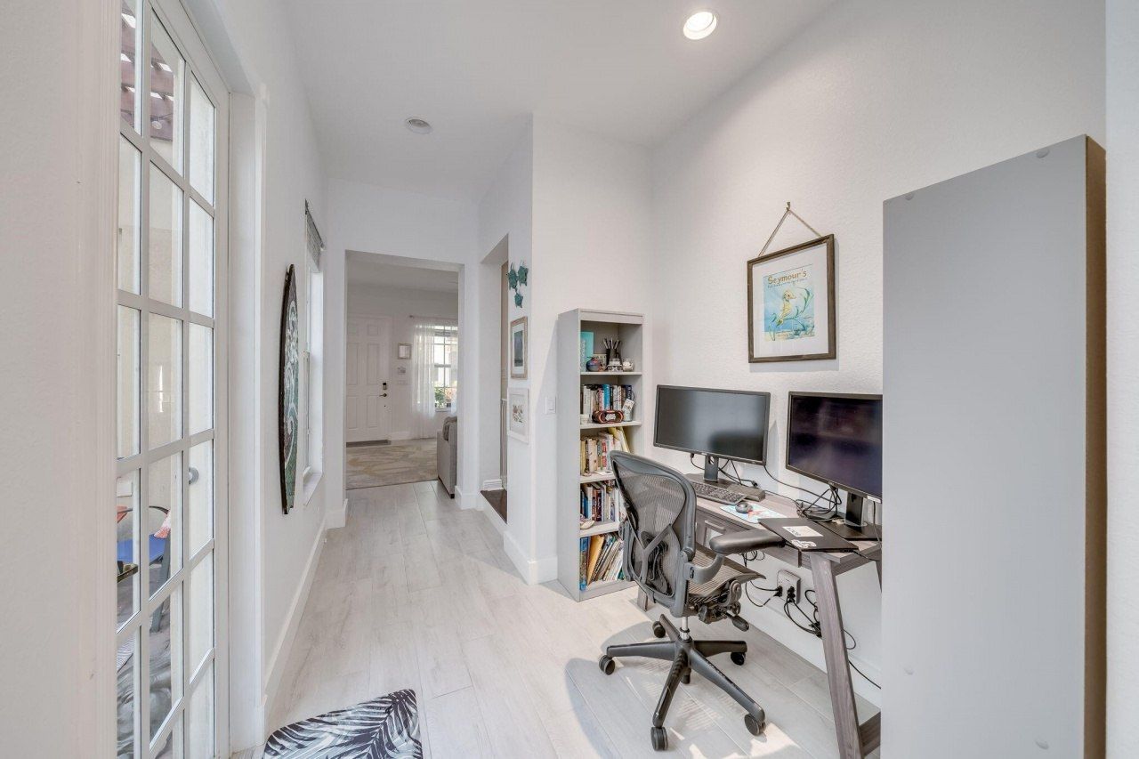 8335 NW 7th Terrace, Boca Raton, FL 33487 Photo