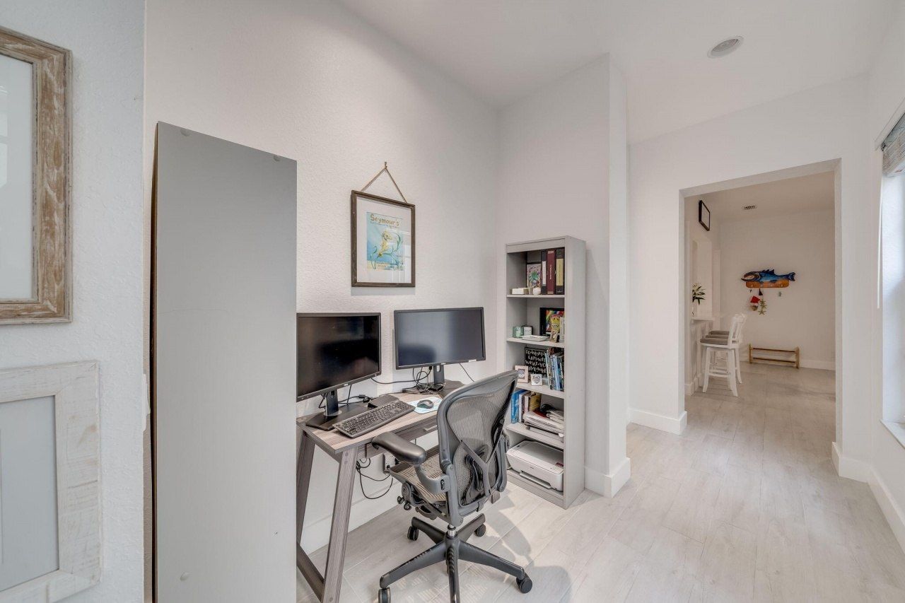 8335 NW 7th Terrace, Boca Raton, FL 33487 Photo