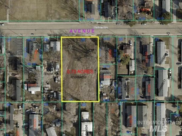 131 Hudson Ave, Nampa, ID 83651