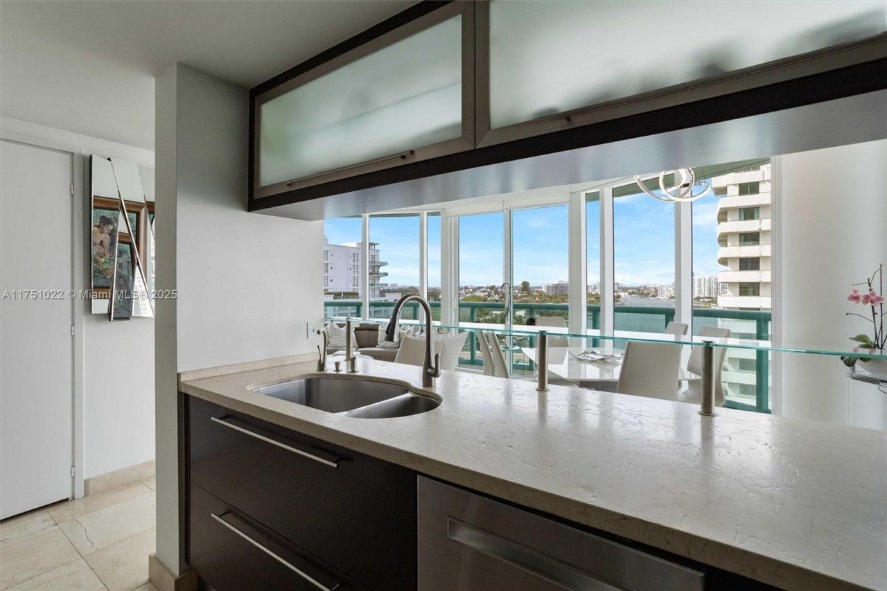6000 Indian Creek Dr, Unit 11B, Miami Beach, FL 33140 Photo