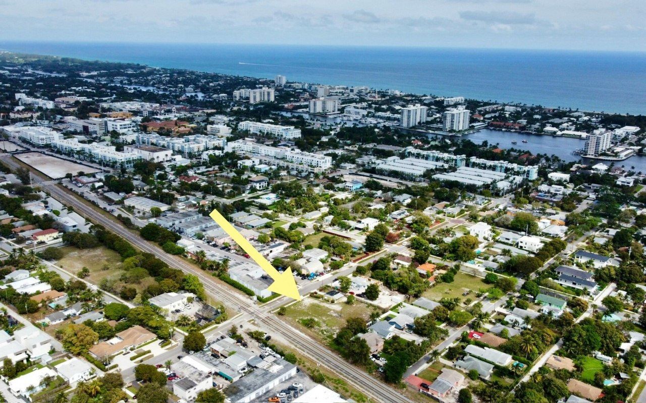 198 SE 4th Street, Delray Beach, FL 33483 Photo