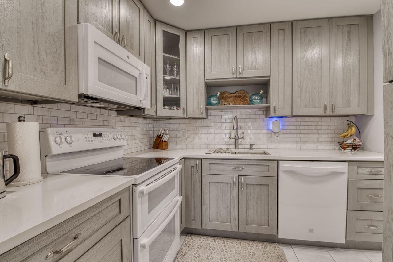 3475 S Ocean Boulevard, Unit 210, Palm Beach, FL 33480 Photo