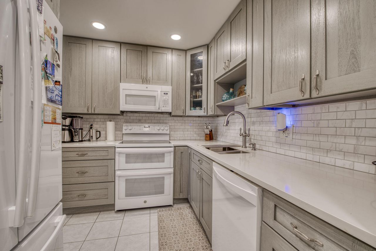 3475 S Ocean Boulevard, Unit 210, Palm Beach, FL 33480 Photo