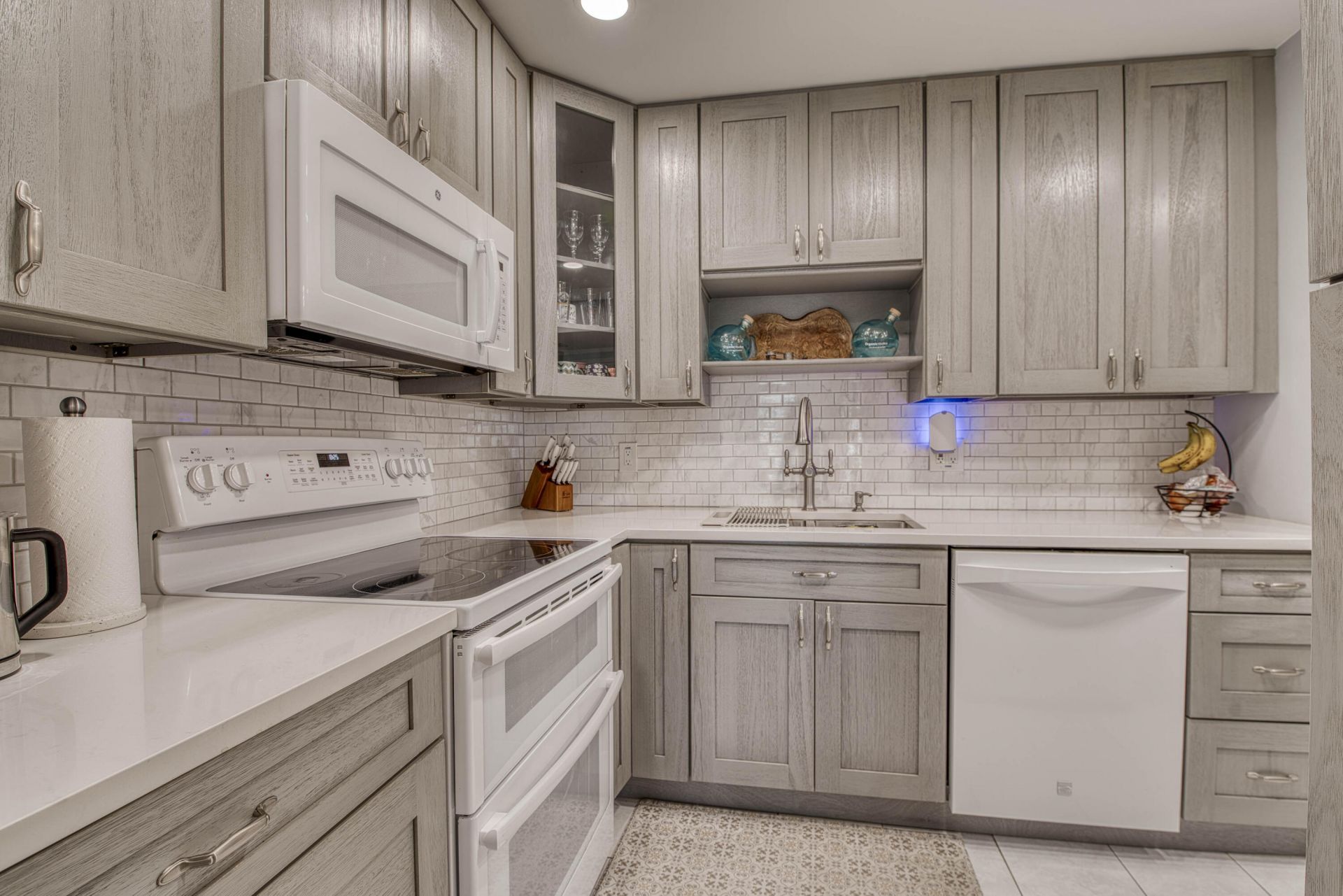 3475 S Ocean Boulevard, Unit 210, Palm Beach, FL 33480 Photo