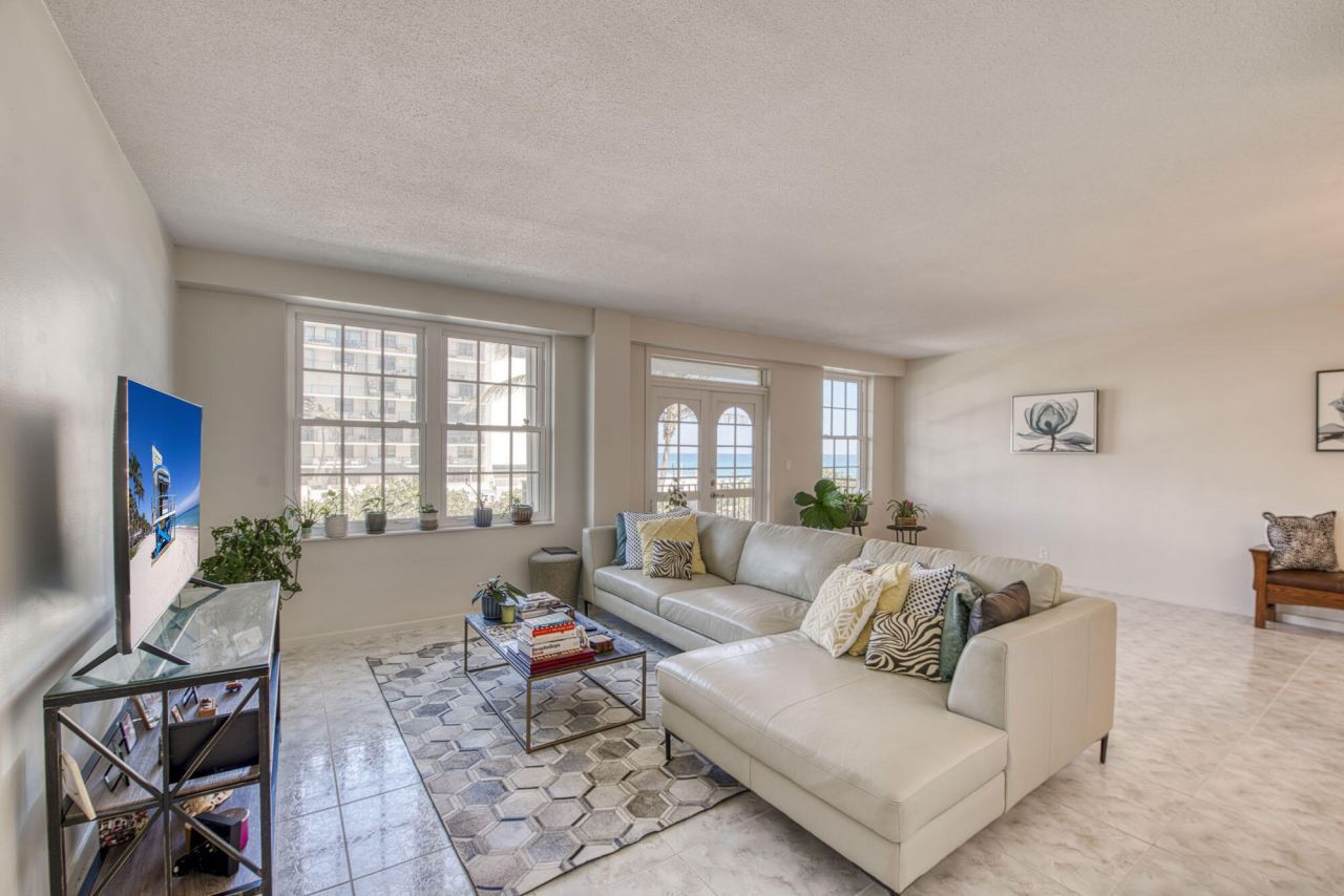 3475 S Ocean Boulevard, Unit 210, Palm Beach, FL 33480 Photo