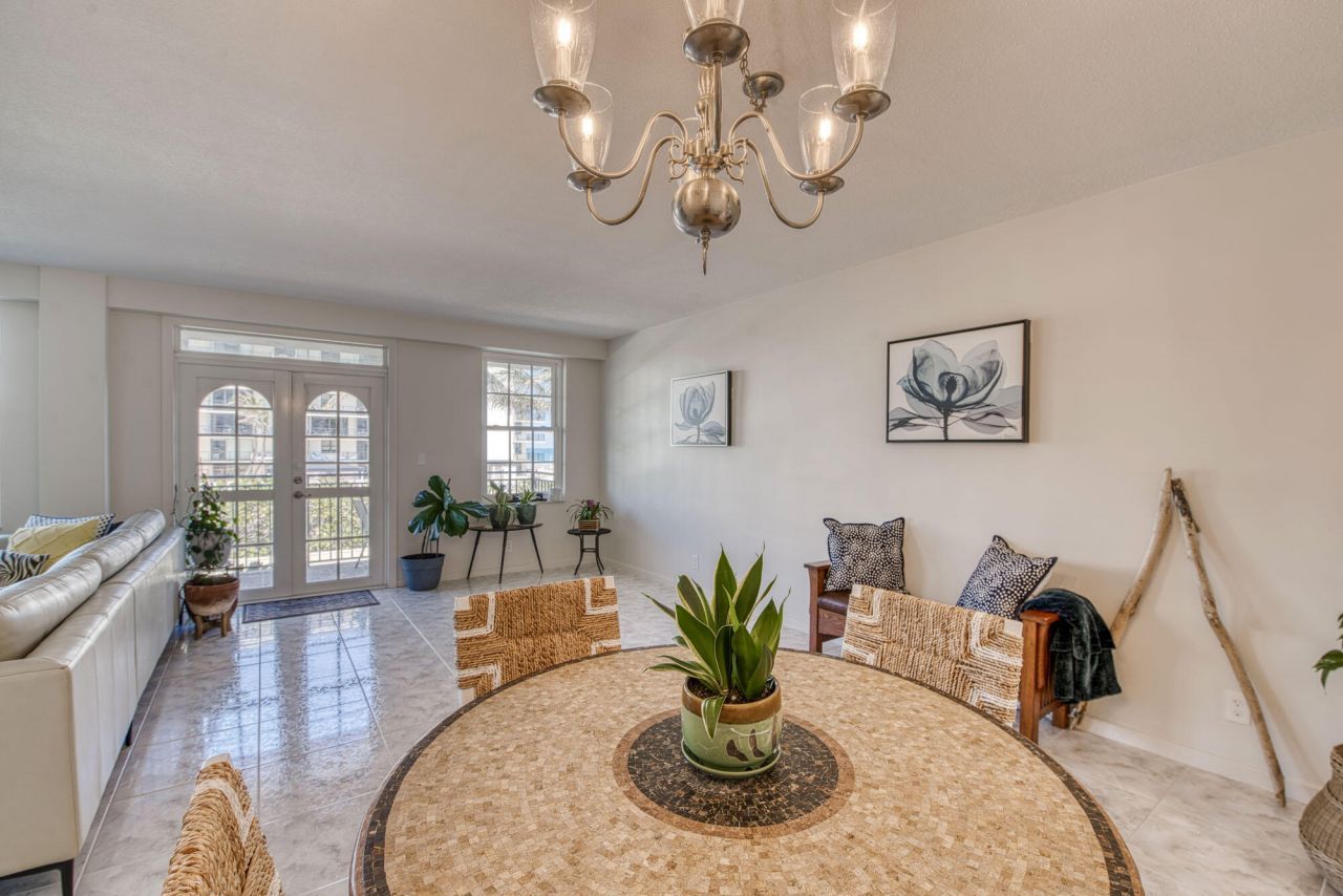 3475 S Ocean Boulevard, Unit 210, Palm Beach, FL 33480 Photo