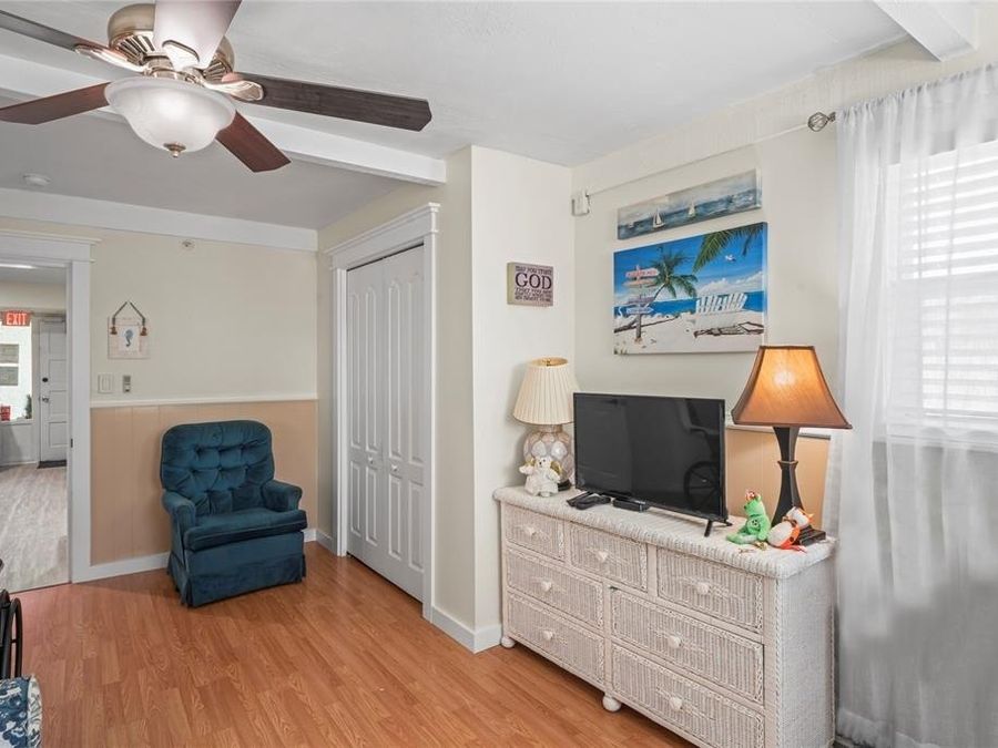 Property Image 27