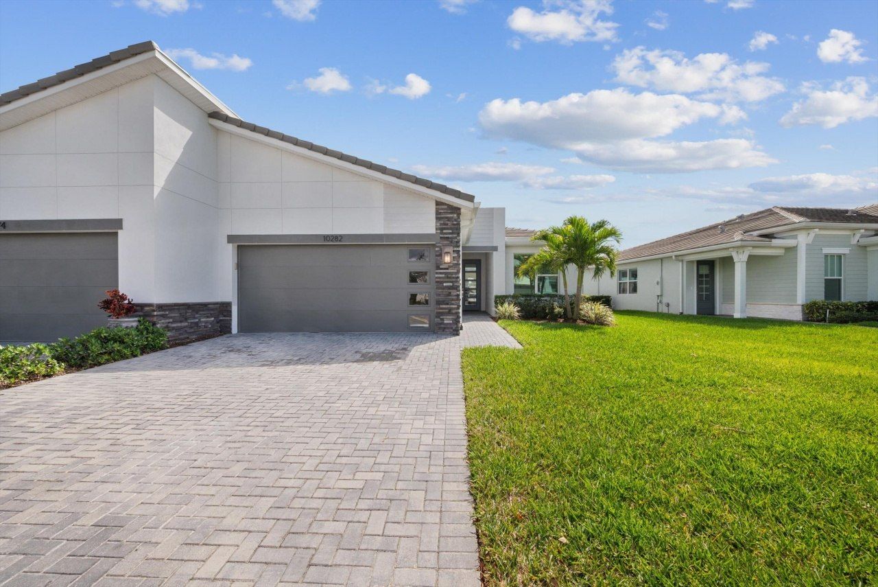 10282 SW Corvus Lane, Port Saint Lucie, FL 34987 Photo