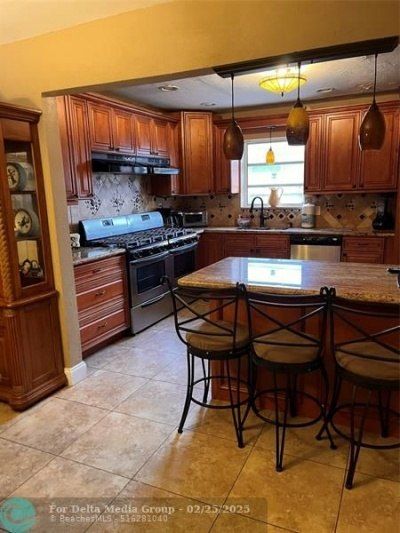 5631 NE 16th Avenue, Fort Lauderdale, FL 33334 Photo