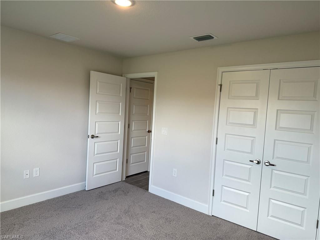 475 Westdale Ave, Lehigh Acres, FL 33972 Photo