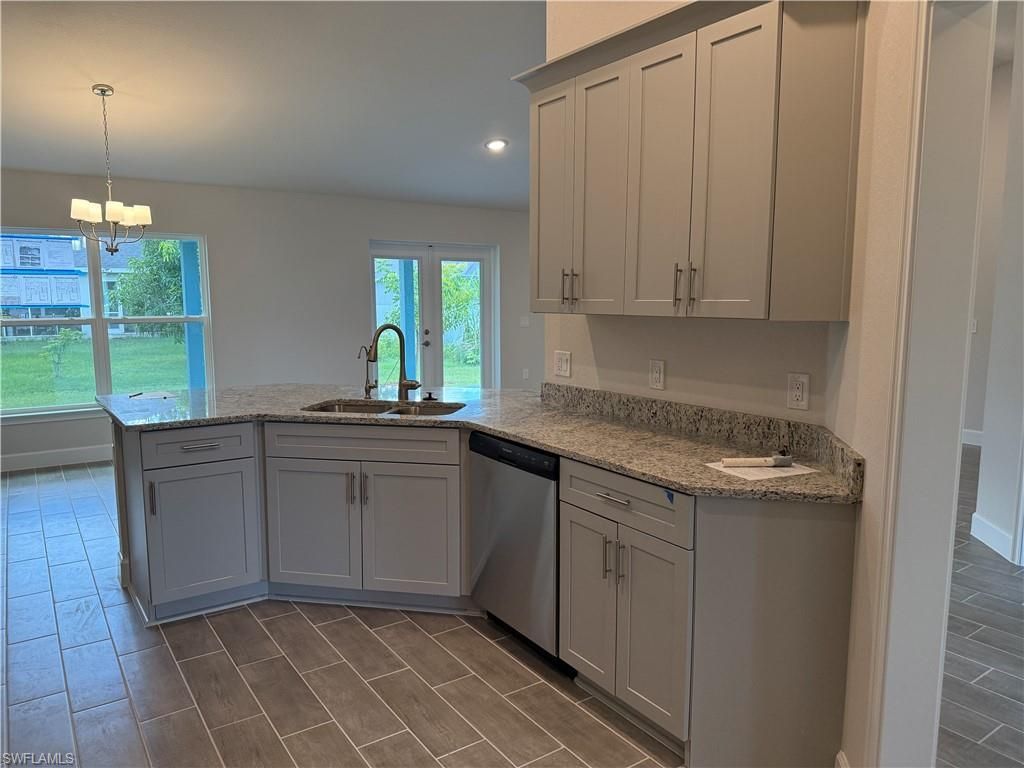 475 Westdale Ave, Lehigh Acres, FL 33972 Photo