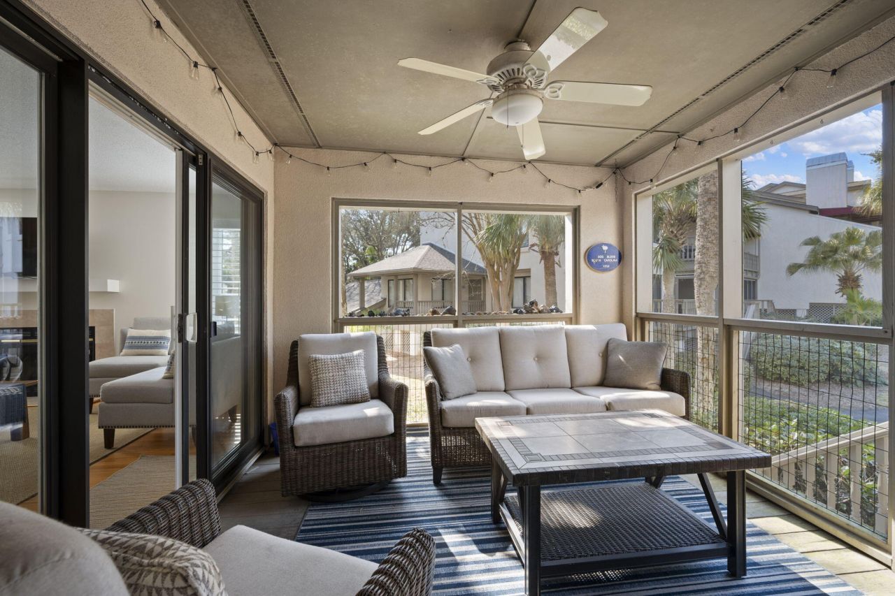 401 Yacht Harbor Court Photo 31