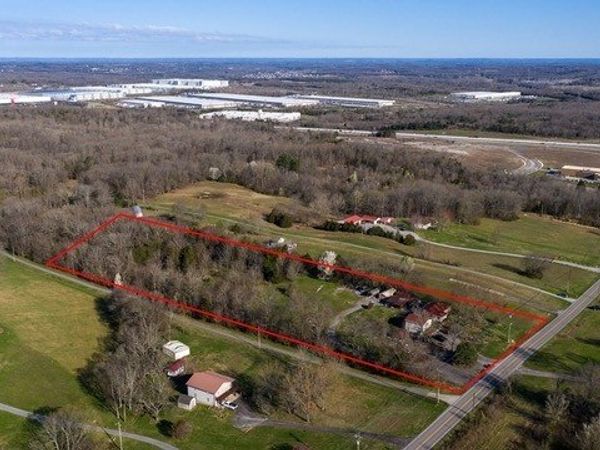 5386 Beckwith Rd, Mount Juliet, TN 37122