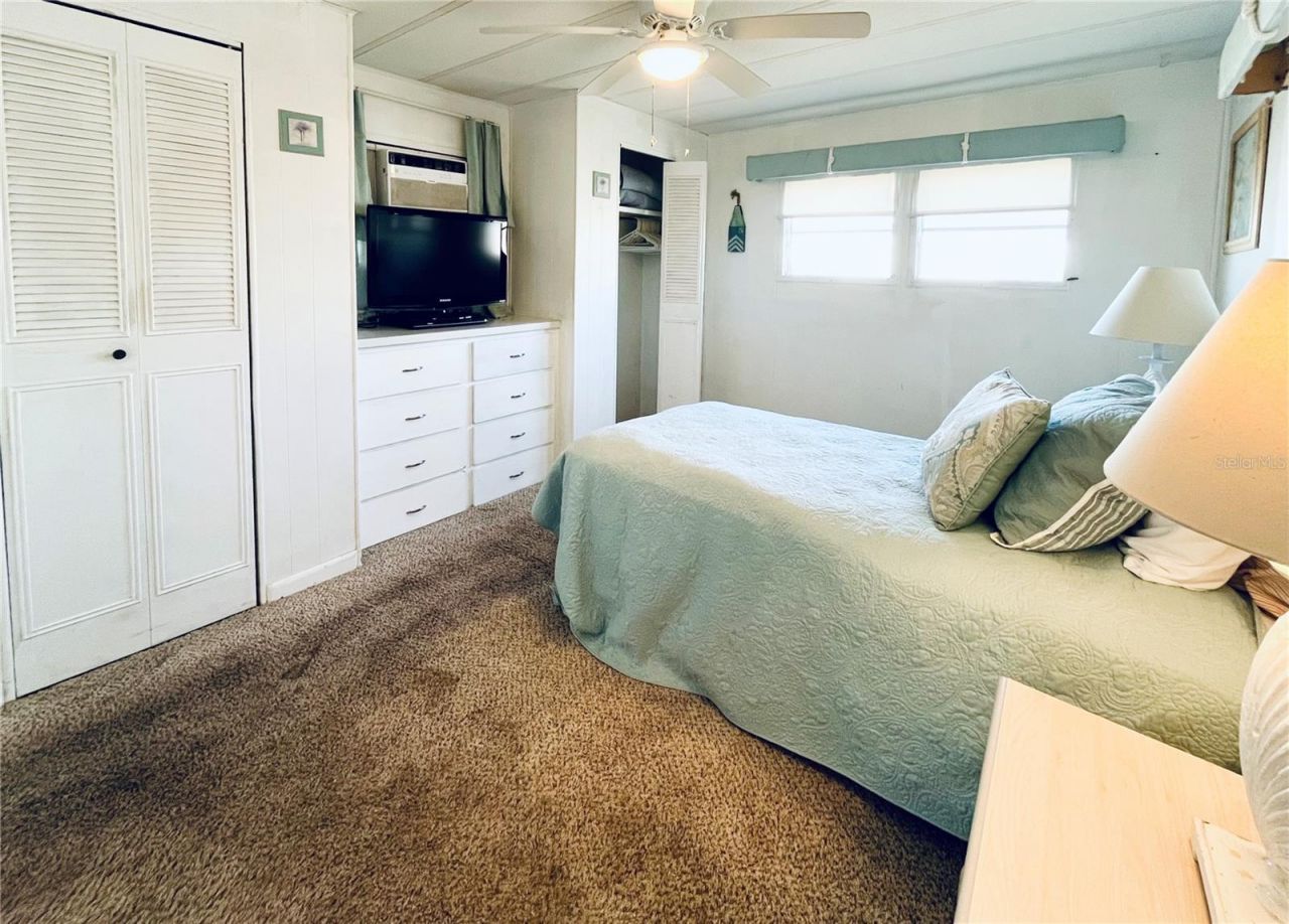 3335 Spanish Oak Terrace, Sarasota, FL 34237 Photo