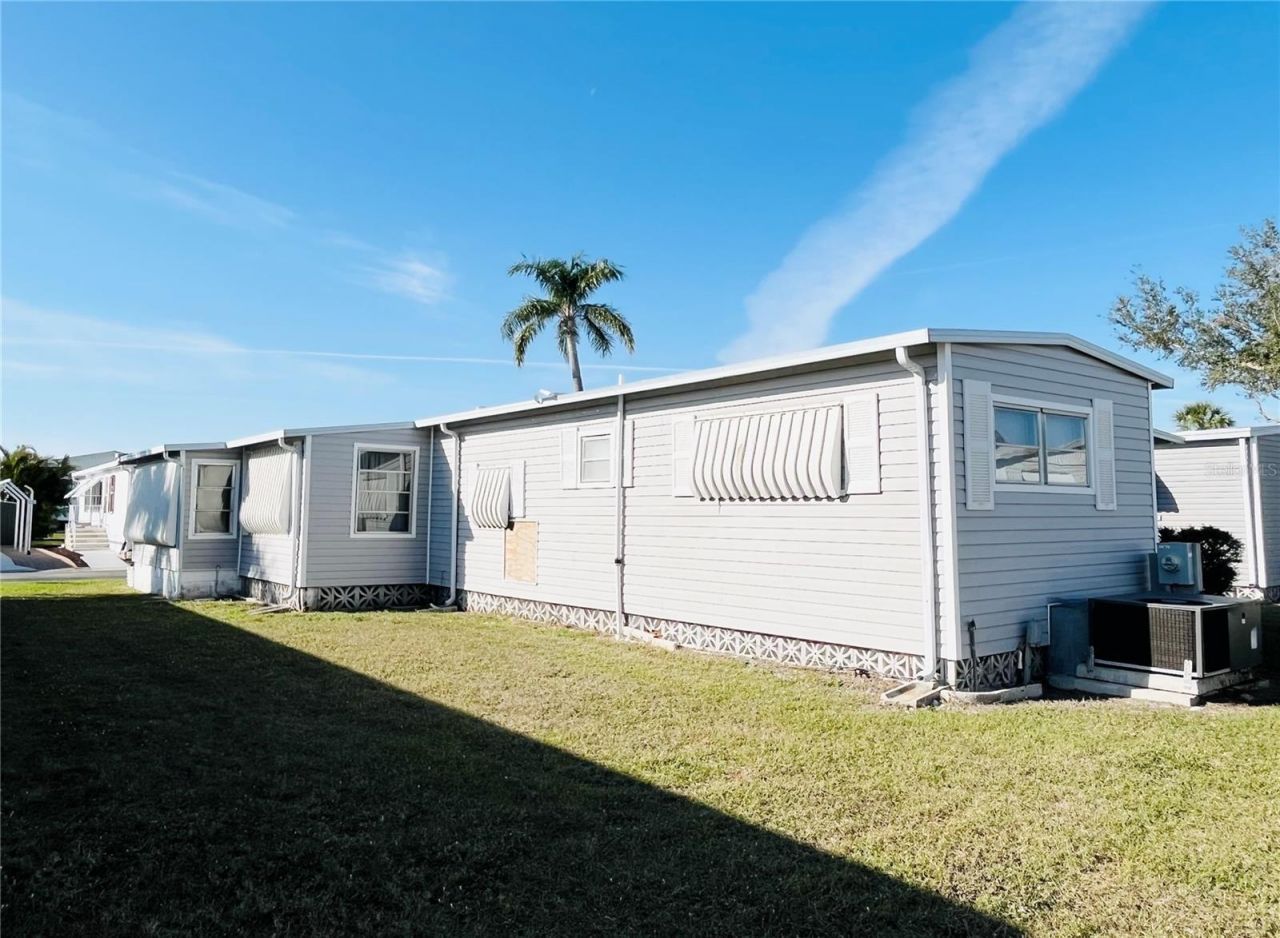 3335 Spanish Oak Terrace, Sarasota, FL 34237 Photo