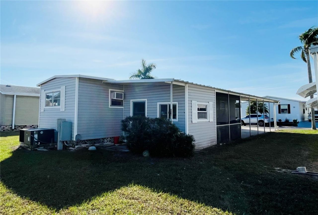 3335 Spanish Oak Terrace, Sarasota, FL 34237 Photo