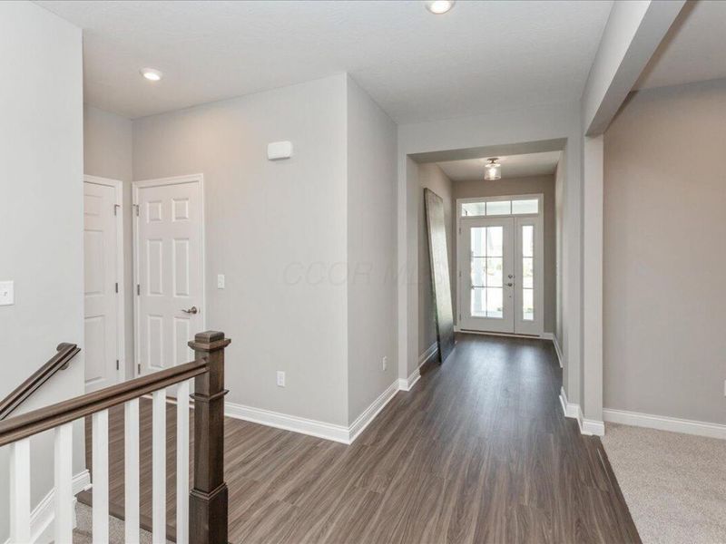 6003 Windcliff Drive E, Grove City, OH 43123 Photo 14