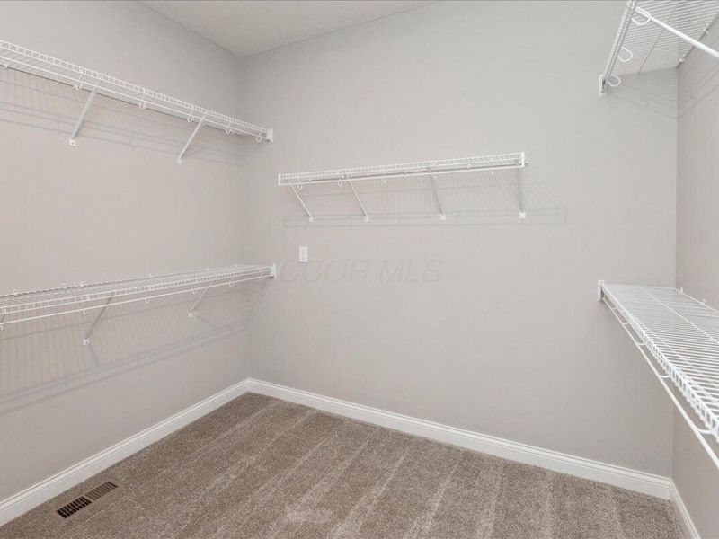 6003 Windcliff Drive E, Grove City, OH 43123 Photo 24