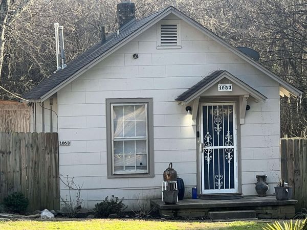 1049 HALE RD, Memphis, TN 38116