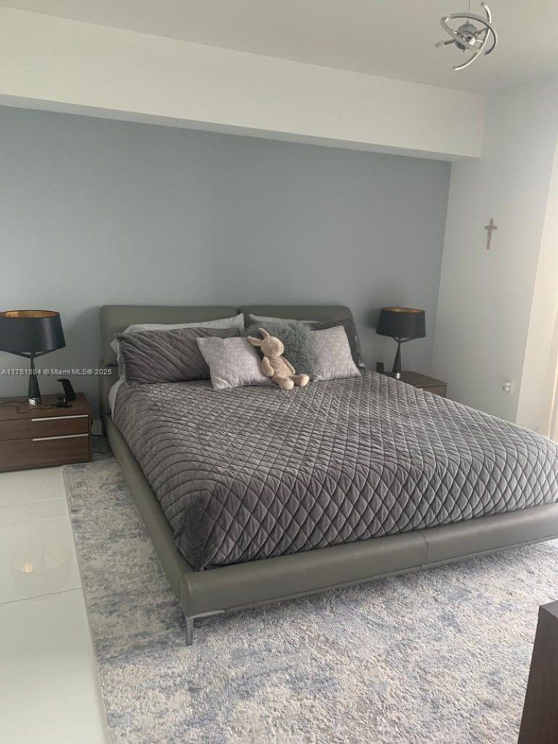 465 Brickell Ave, Unit 2405, Miami, FL 33131 Photo