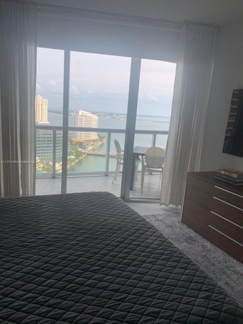 465 Brickell Ave, Unit 2405, Miami, FL 33131 Photo