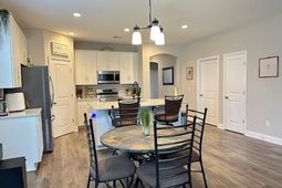 205 Myrtlewood Drive photo 4