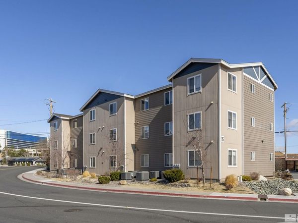 15 Gentry Way, 12 units, Reno, NV 89502
