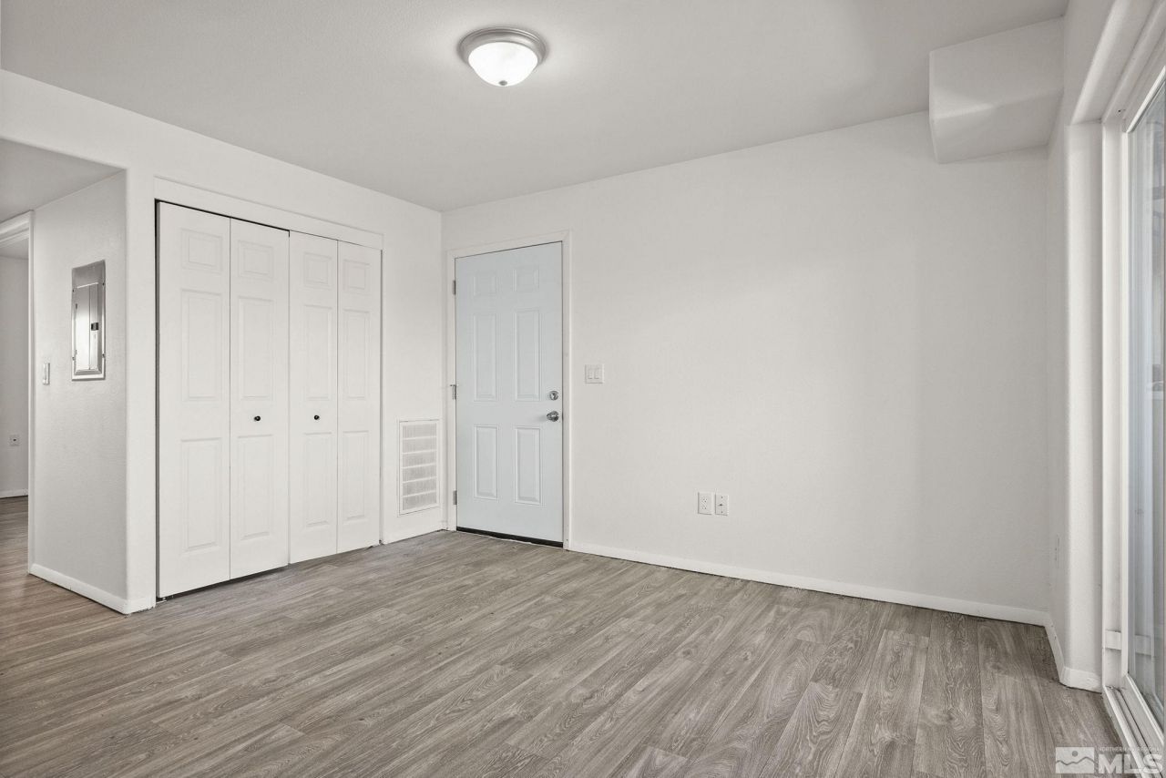 15 Gentry Way, Unit 12 units, Reno, NV 89502 Photo