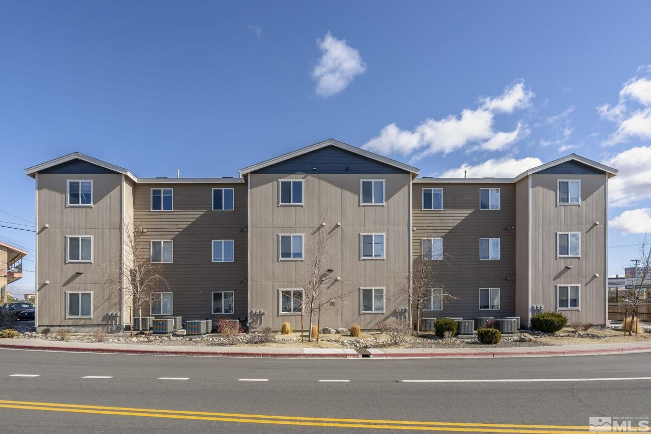 15 Gentry Way, Unit 12 units, Reno, NV 89502 Photo