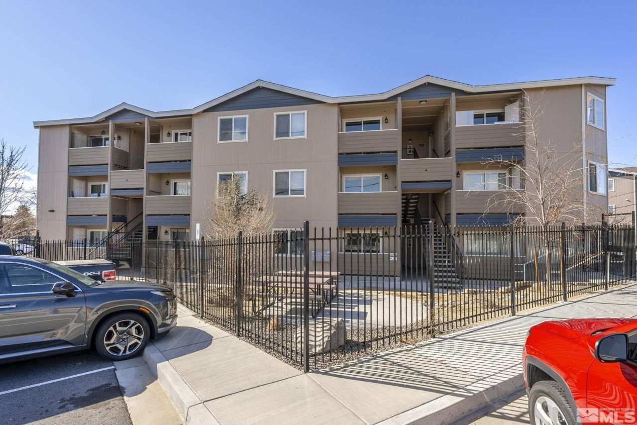 15 Gentry Way, Unit 12 units, Reno, NV 89502 Photo