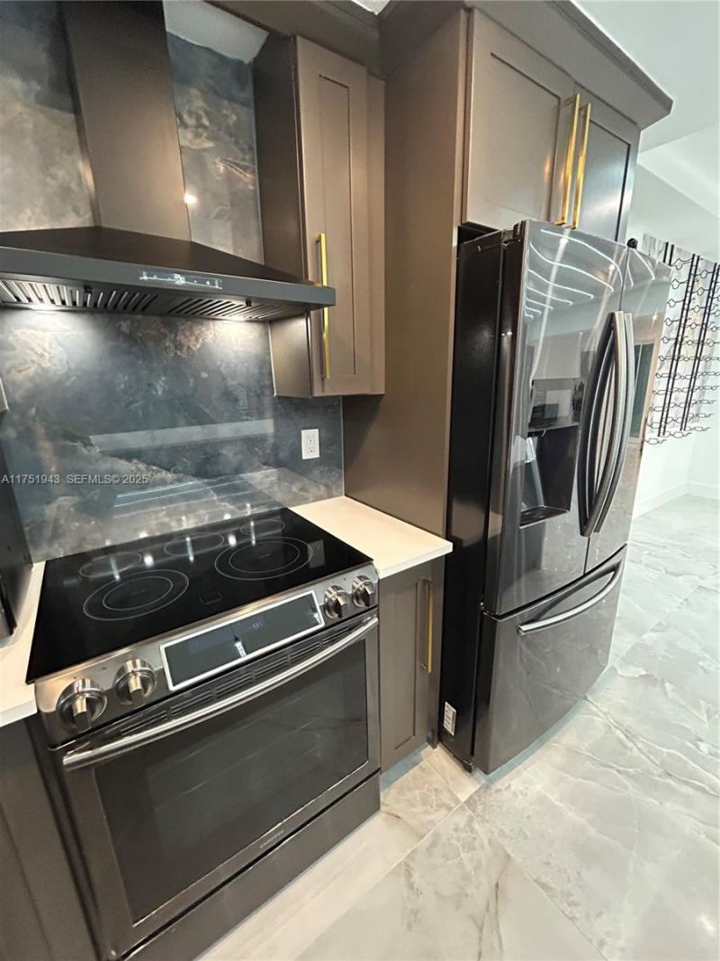 3261 Oleander Way, Lauderdale by the Sea, FL 33062 Photo