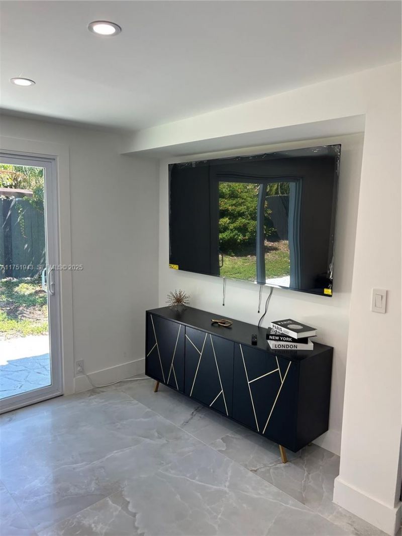 3261 Oleander Way, Lauderdale by the Sea, FL 33062 Photo