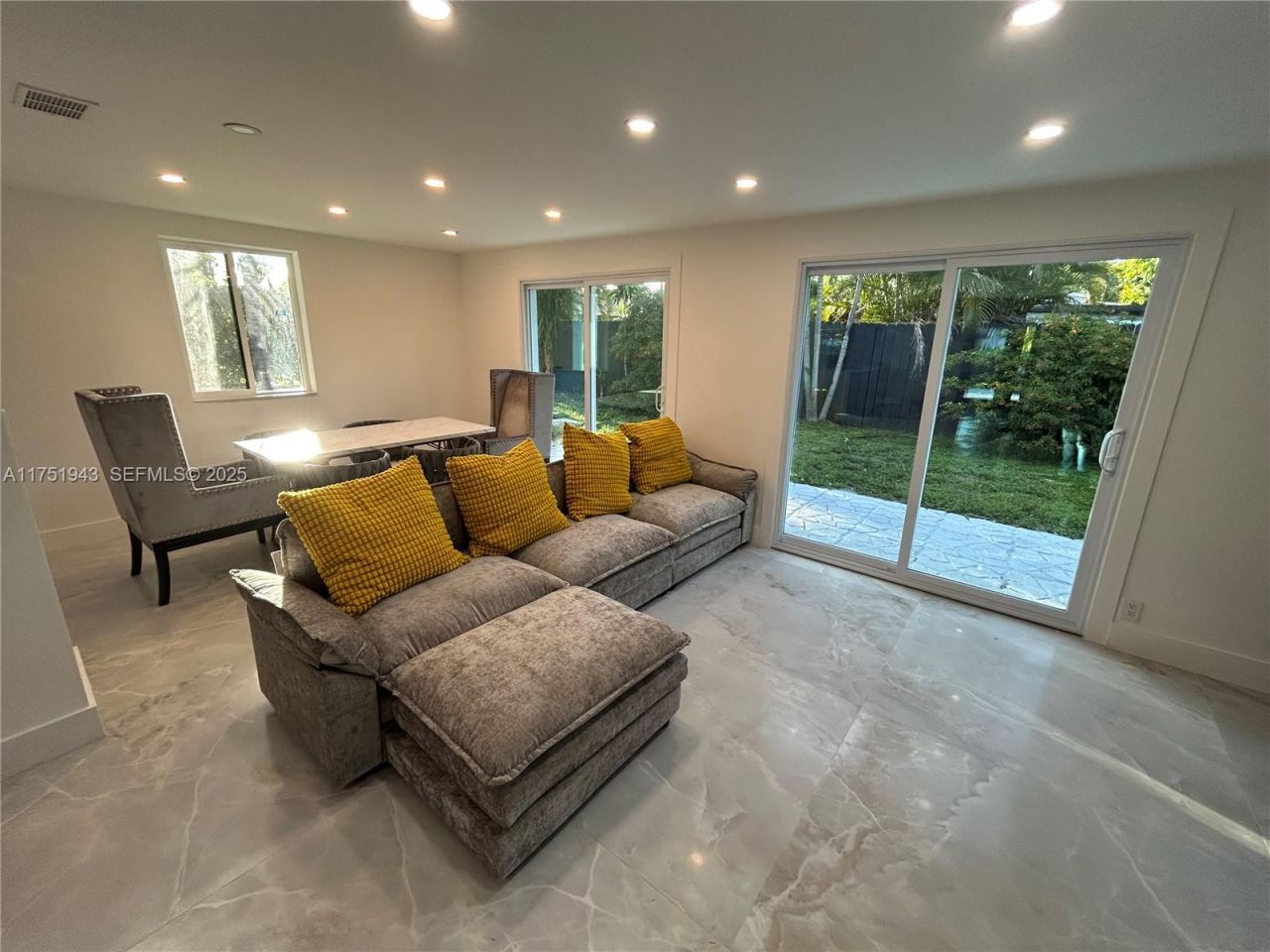 3261 Oleander Way, Lauderdale by the Sea, FL 33062 Photo