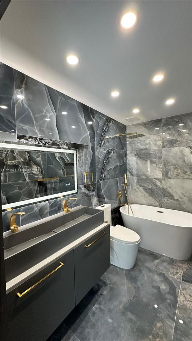 3261 Oleander Way, Lauderdale by the Sea, FL 33062 Photo