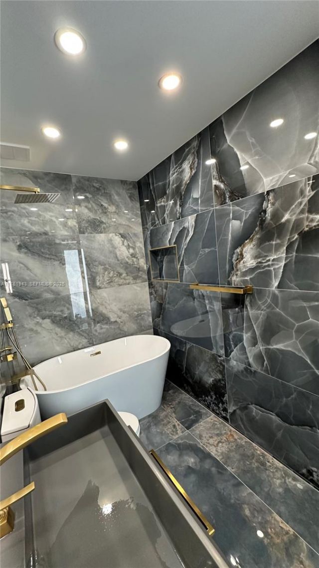 3261 Oleander Way, Lauderdale by the Sea, FL 33062 Photo