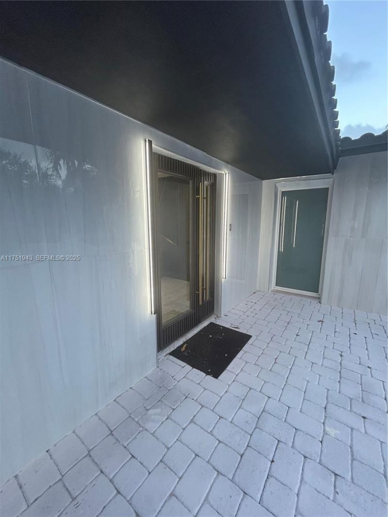 3261 Oleander Way, Lauderdale by the Sea, FL 33062 Photo